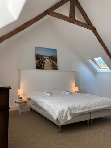 Merveilleux Cottage Dans Parc De 7,5 Hectares Saint-Nicolas-du-Pelem Экстерьер фото